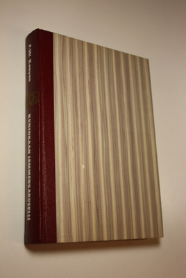 F. W. Kenyon : Kuninkaan lemmenkaruselli