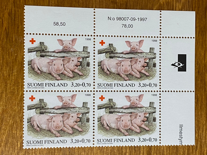 PR 1998 3,20MK+0,70MK NELIÖ NUMERO MARGINAALILLA**