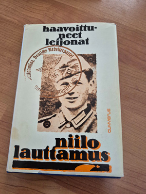 NIILO LAUTTAMUS: HAAVOITTUNEET LEIJONAT