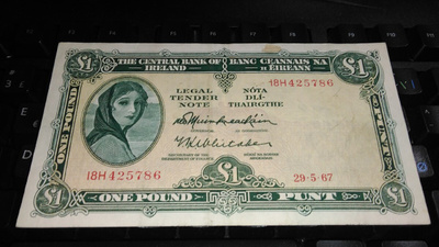 Ireland Irlanti 1 Pound 1967 P64 VF