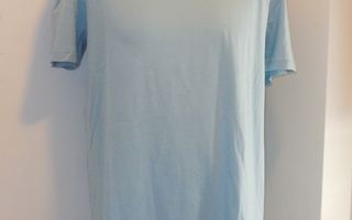 Miehelle XL - Boss v.sin. T-paita casual fit * UUSI