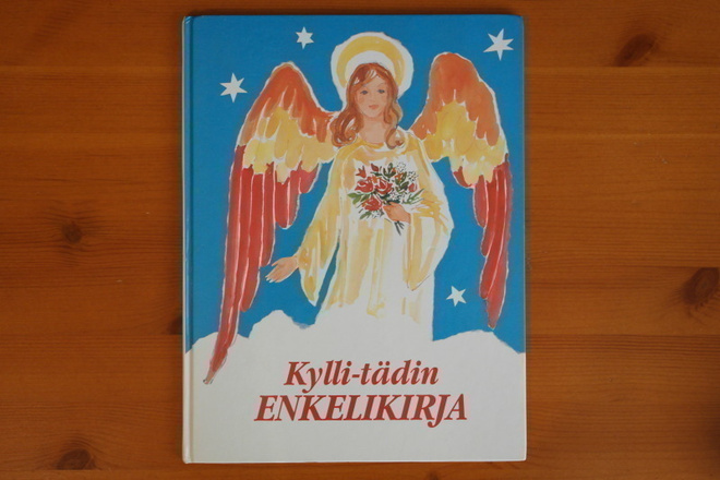 Kylli Koski:Kylli-tädin enkelikirja.6.P.2004.Sid.Hyvä!