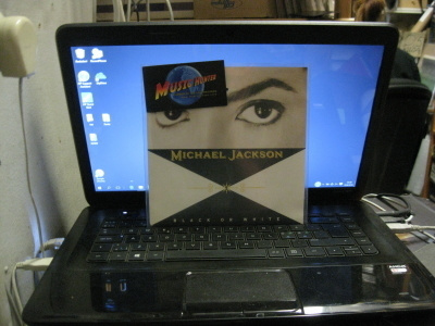 MICHAEL JACKSON - BLACK OR WHITE 7"SINGLE M-/M-
