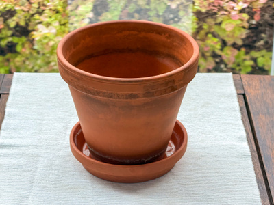 Saviruukku + lautanen 17 cm