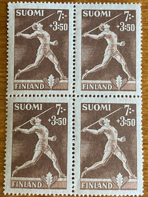 URHEILUMERKKEJÄ 1945 7MK+3,50MK NELIÖ**