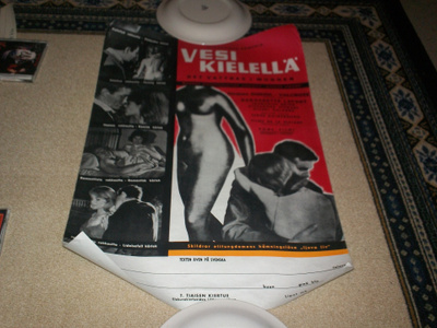 elokuvajuliste vesi kielellä