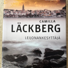 [Kirja] CAMILLA LÄCKBERG: LEIJONANKESYTTÄJÄ - pikkukuva 1