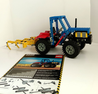 Lego technic 8859 Traktori vuodelta 1981
