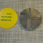 "Koti peltojen keskellä "mitali /Pekka Piekäinen 1972 - pikkukuva 2