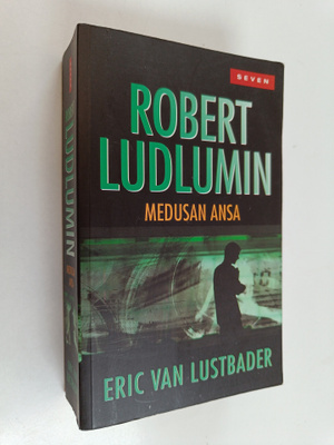 Eric Van Lustbader : Robert Ludlumin Medusan ansa