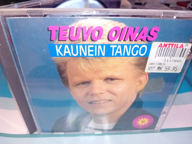 CD Teuvo Oinas : Kaunein Tango ( SIS POSTIKULU  )