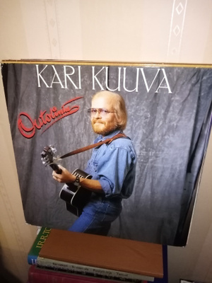 LP :  KARI KUUVA : OUTOLINTU