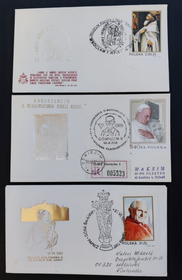 Paavi aiheisia kuoria