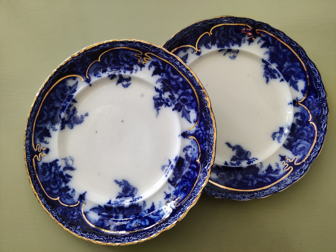Antiikkilautaset Wedgwood