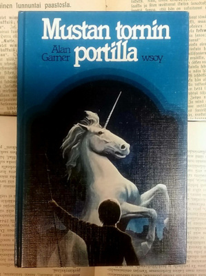Alan Garner - Mustan tornin portilla (sid.)