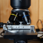 Celestron LCD II digitaalimikroskooppi + tarvikkeet - pikkukuva 4