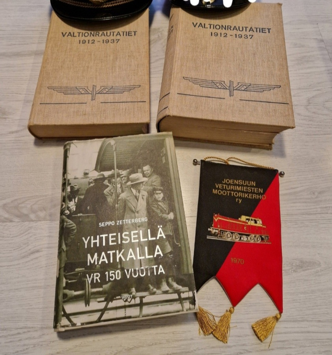 VR / Valtionrautateiden esine- ja kirjakokoelma
