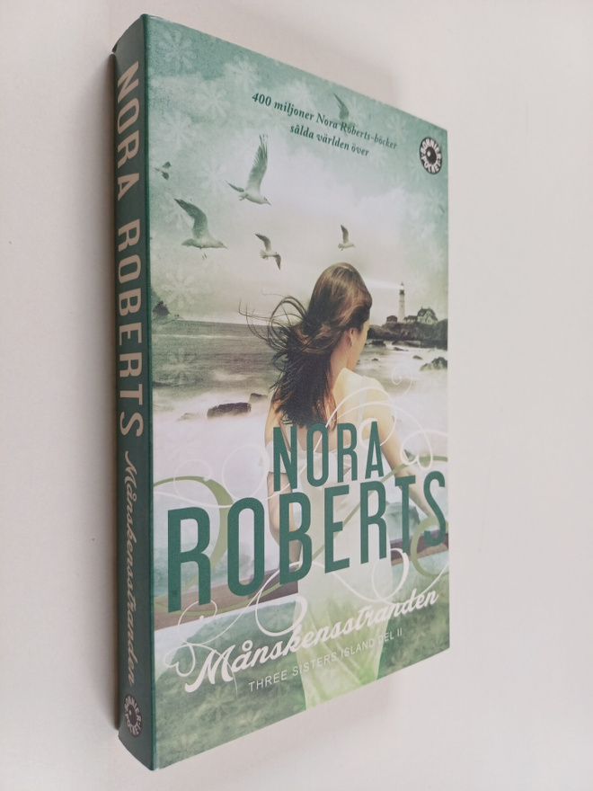 Nora Roberts : Månskensstranden