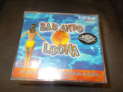 CDM LOONA ** BAILANDO **