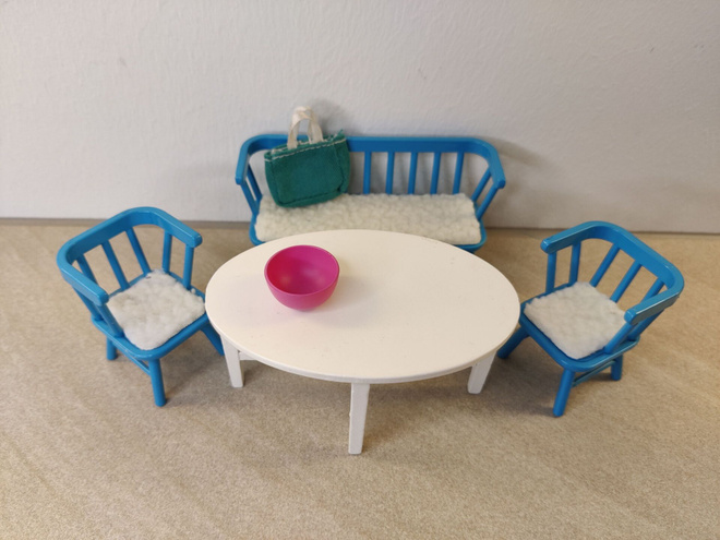 Lundby nukkekodin keittiön kalusteet
