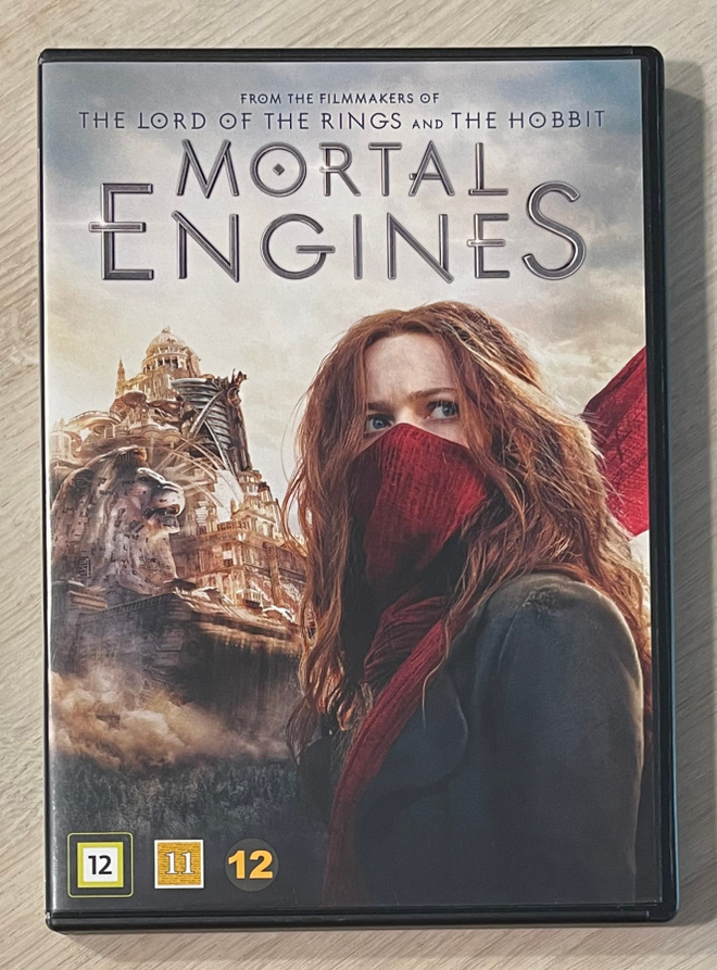 Mortal Engines (2018) Hera Hilmar, Hugo Weaving