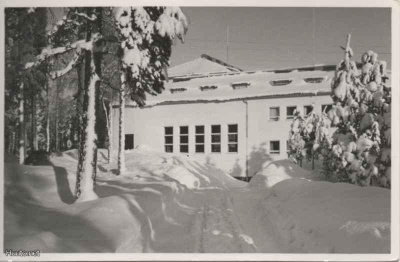 Nurmijärvi Kiljava opisto päärakennus talvella 50-luku mv
