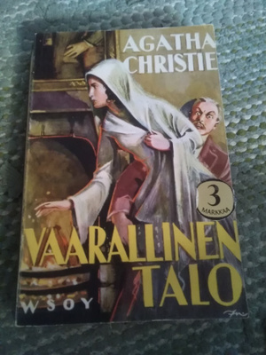 Agatha Christie: Vaarallinen talo -pokkari-