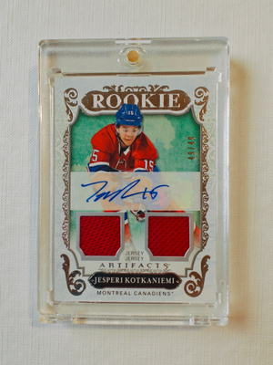 Jesperi Kotkaniemi - 18-19 Artifacts Rookie Auto Jersey /49