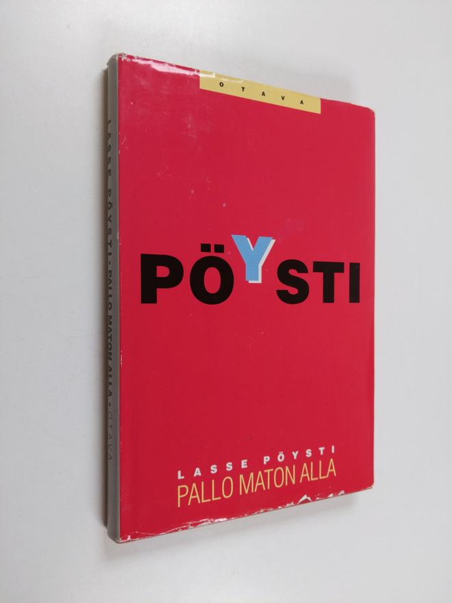 Lasse Pöysti : Pallo maton alla