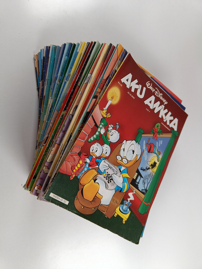 Walt Disney : Aku Ankka vuosikerta 2002 (puuttuu nrot 31 ...