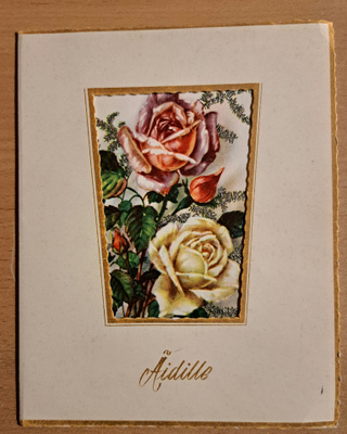 Ruusuja äidille, aukollinen taittokortti,  kulkenut