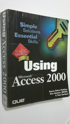 Susan Sales Harkins : Using Microsoft Access 2000