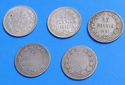 Suomalaiset hopeiset 25 penniset 1800- ja 1900 luvulta 10kpl