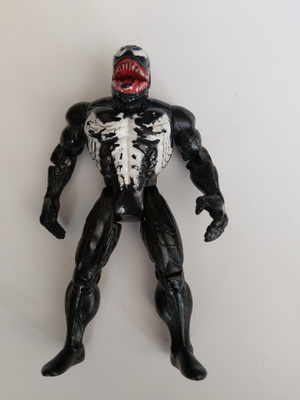 Spiderman figuuri Marvel Venom Jaw Chomping