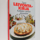 Raili (toim.) Mäkinen : Suuri leivontakirja : Kotilieden ... - pikkukuva 1