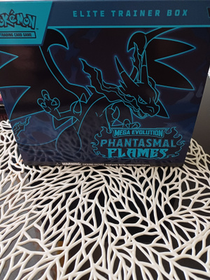 Pokemon phantasmal flames elite trainer box
