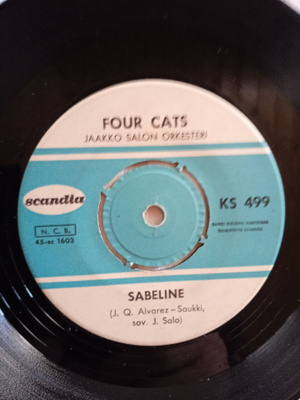 SINGLE- LEVY: FOUR CATS SCANDIA KS 499
