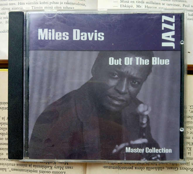 Miles Davis – Out of the Blue (CD)