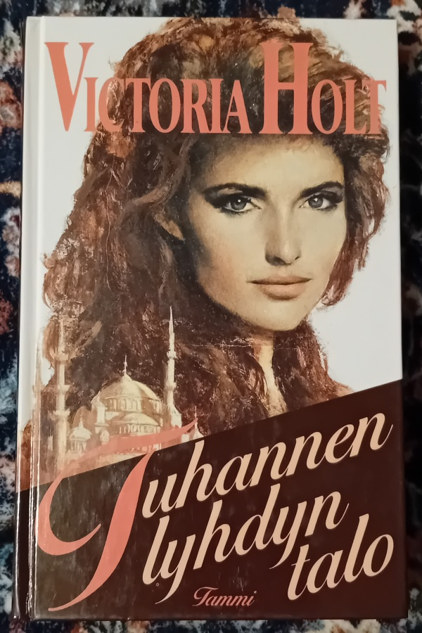 Victoria Holt - Tuhannen lyhdyn talo
