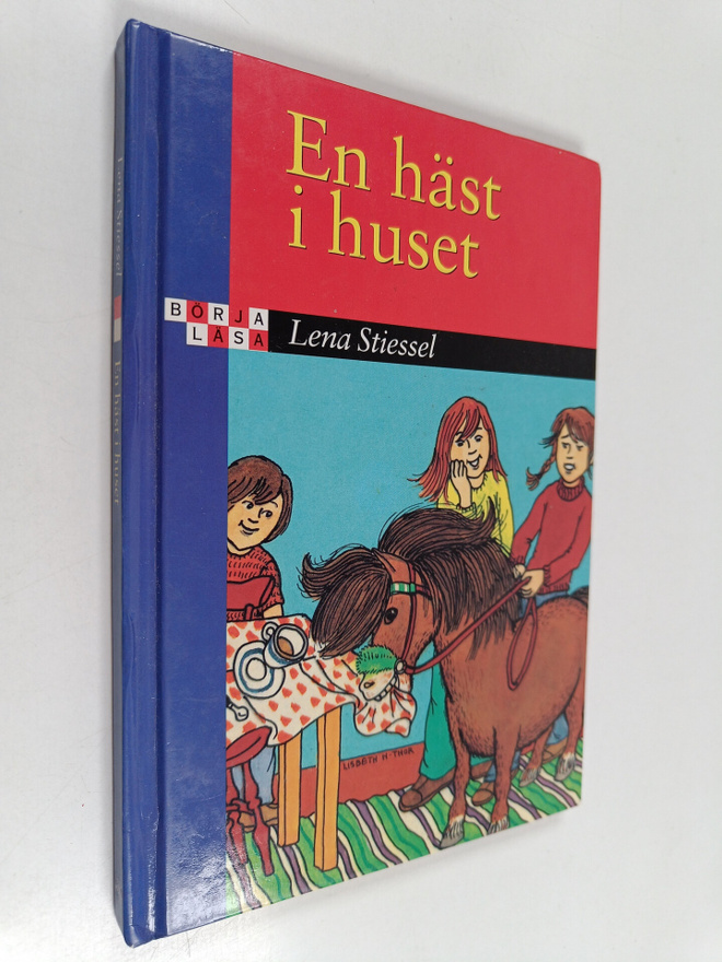Lena Stiessel : En häst i huset