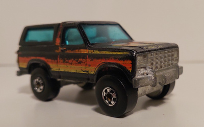 Pikkuauto Ford Bronco Hot Wheels
