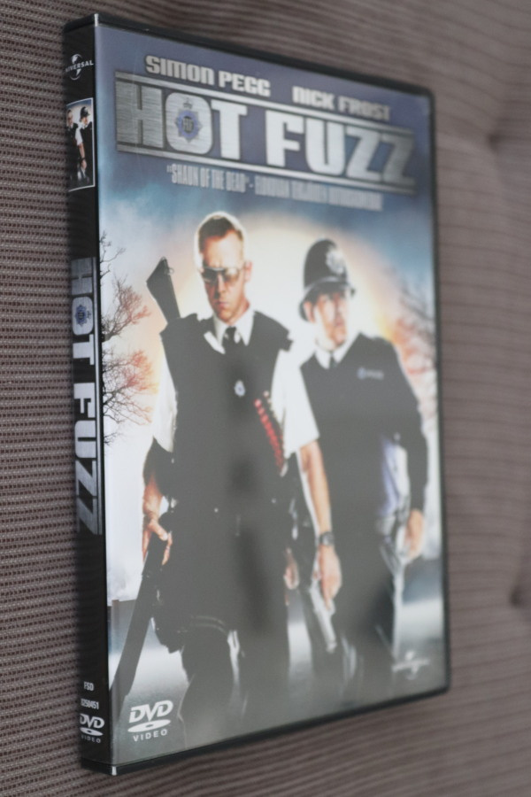 DVD Hot Fuzz ( 2007 Simon Pegg Nick Frost )