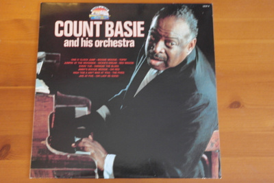 Count Basie and his orchestra-LP.