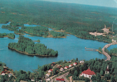 Kangasniemi, Karhumäki 357 väri b502