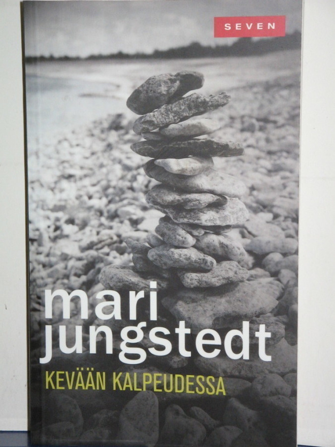 Mari Jungstedt : KEVÄÄN KALPEUDESSA