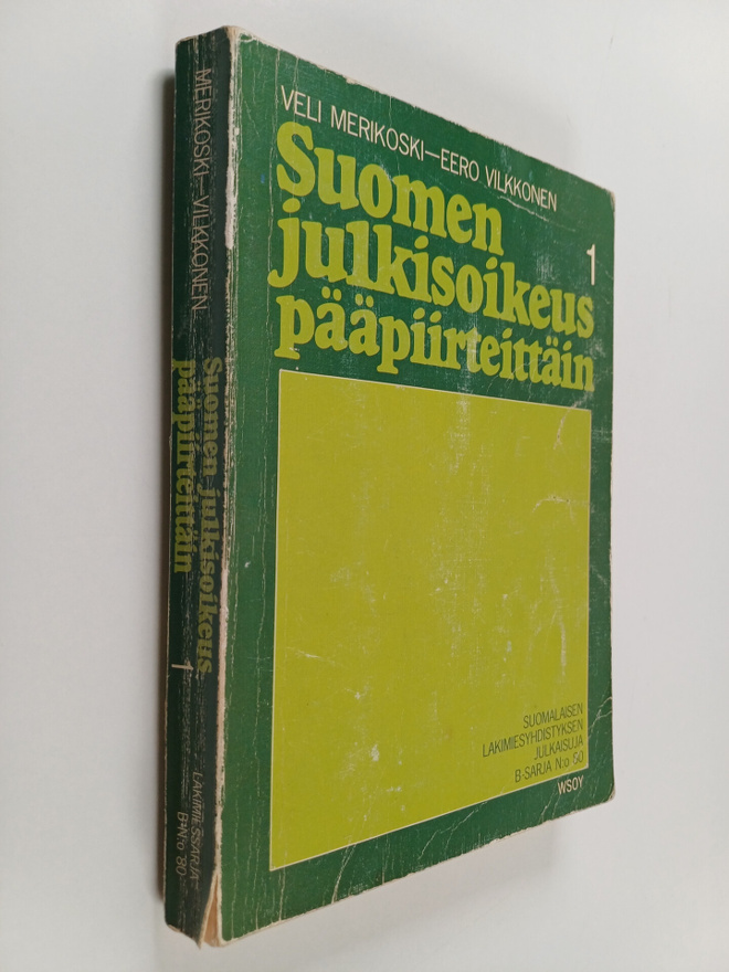 V. Merikoski : Suomen julkisoikeus pääpiirteittäin 1