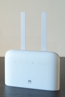 Kotimokkula Premium 4G+ WLAN B715s-23c reititin
