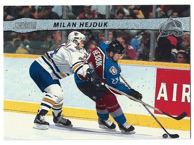 01-02 Topps Stadium Club #51 Milan Hejduk