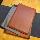 Woolnut Leather Sleeve suojatasku 16" MacBook Pro (konjakki) - pikkukuva 1