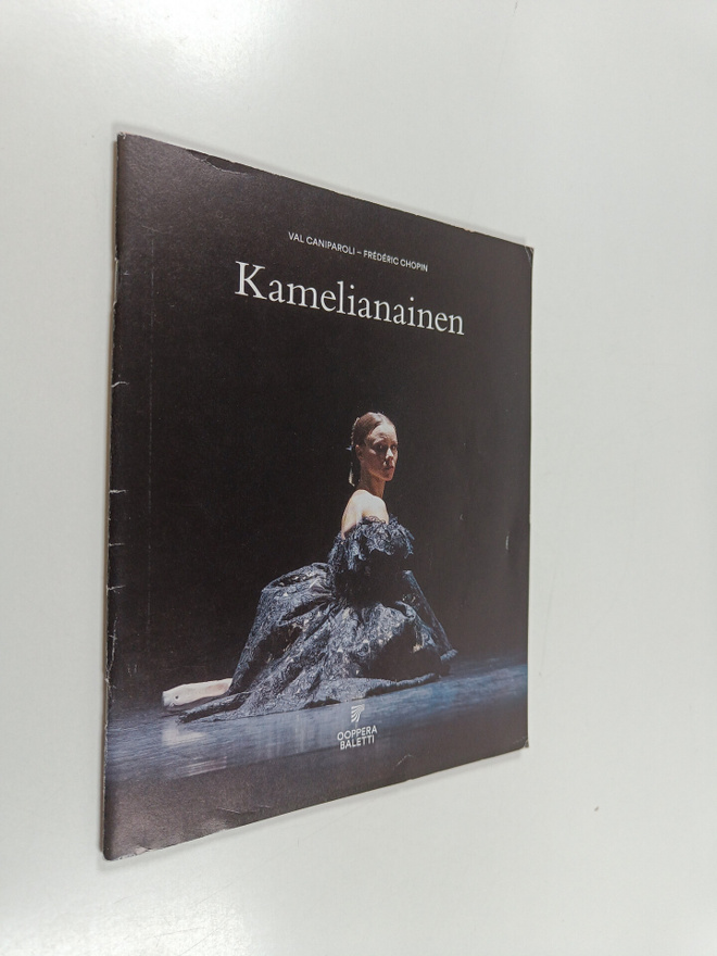 Frederic Chopin ym. : Kamelianainen (libretto)